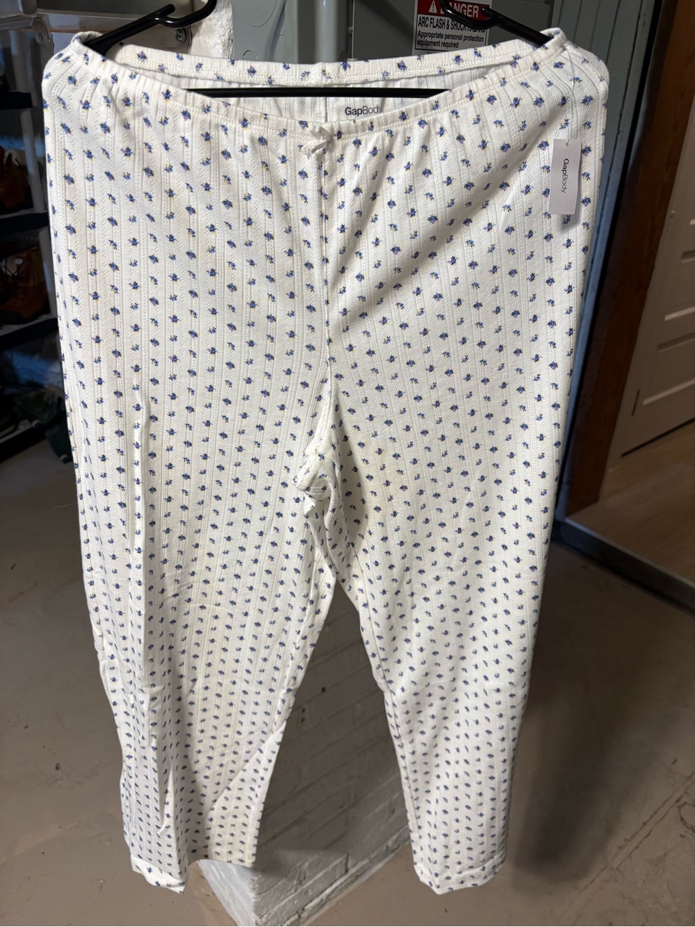 GapBody pointelle pajama set - Picture 3 of 5